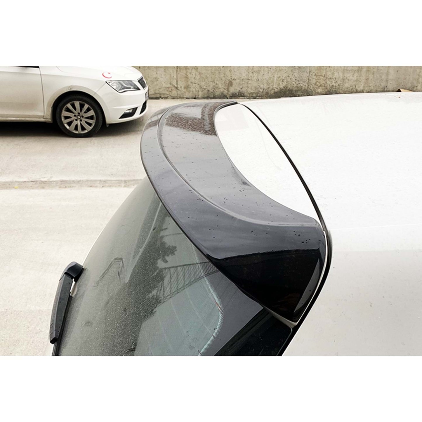 SPOILER SPATE PENTRU GOLF 6 - PREGĂTIT PENTRU VOPSIT