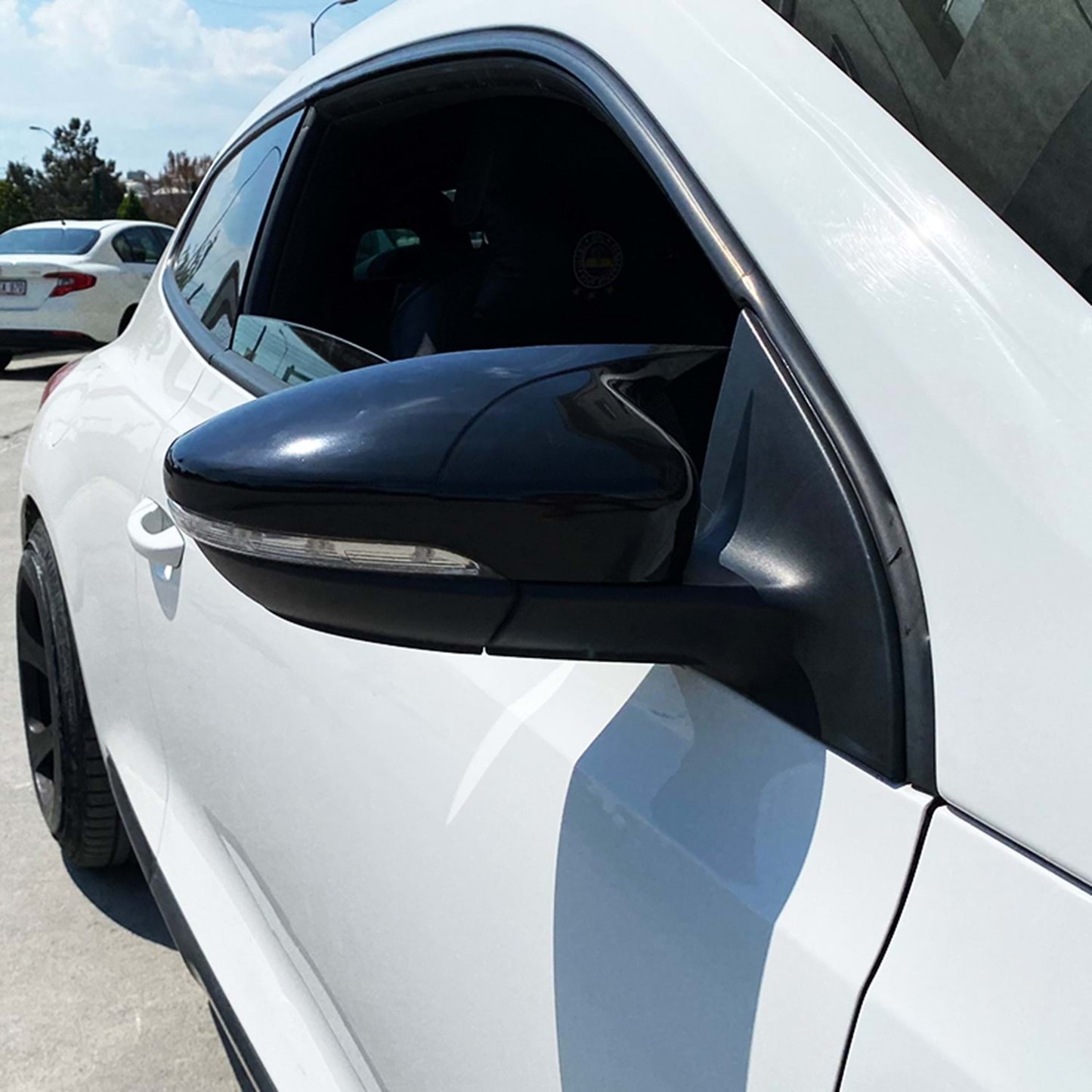 ΚΑΠΕΛΑ ΣΤΥΛ BATMAN ΓΙΑ ΤΟ SCIROCCO