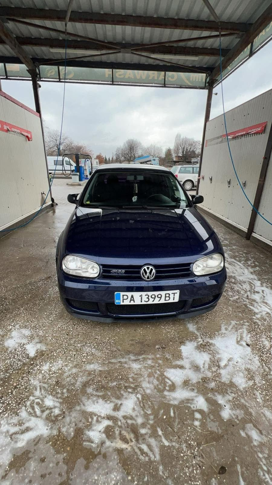 Carcase oglindă design BATMAN pentru VW GOLF 4 / VW BORA / AUDI A3 8L 1996-2003 - lac negru piano