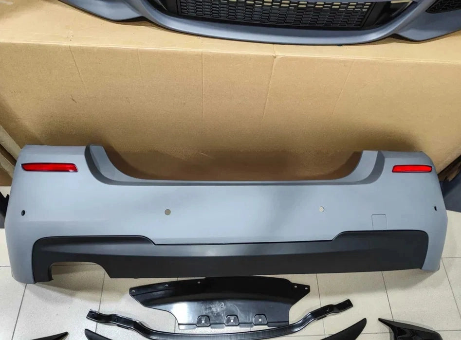 Pachet M-tech pentru BMW F10 (2010-2017)