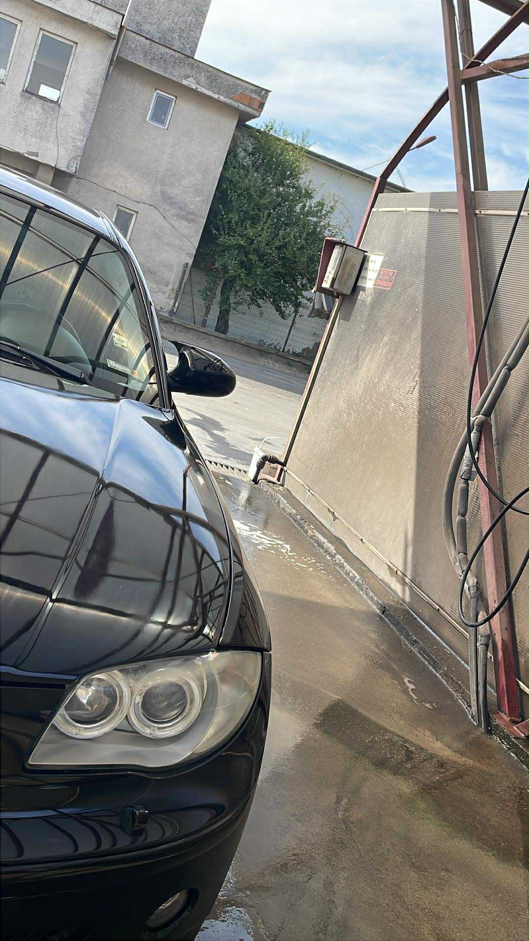 Καλύμματα καθρέφτη BATMAN design για BMW σειρά 1 E87 2004-2011 - μαύρη λάκα πιάνου